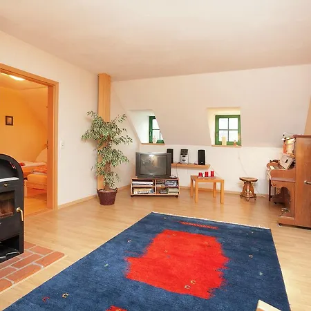 Beautiful Apartment In Schlettau With Sauna Lejlighed