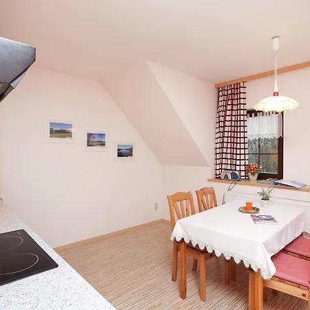 Beautiful Apartment In Schlettau With Sauna *