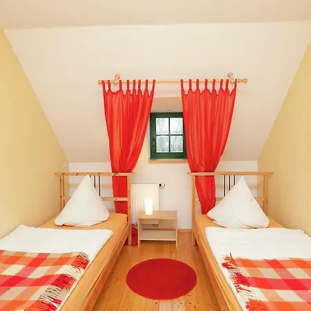 Lejlighed Beautiful Apartment In Schlettau With Sauna